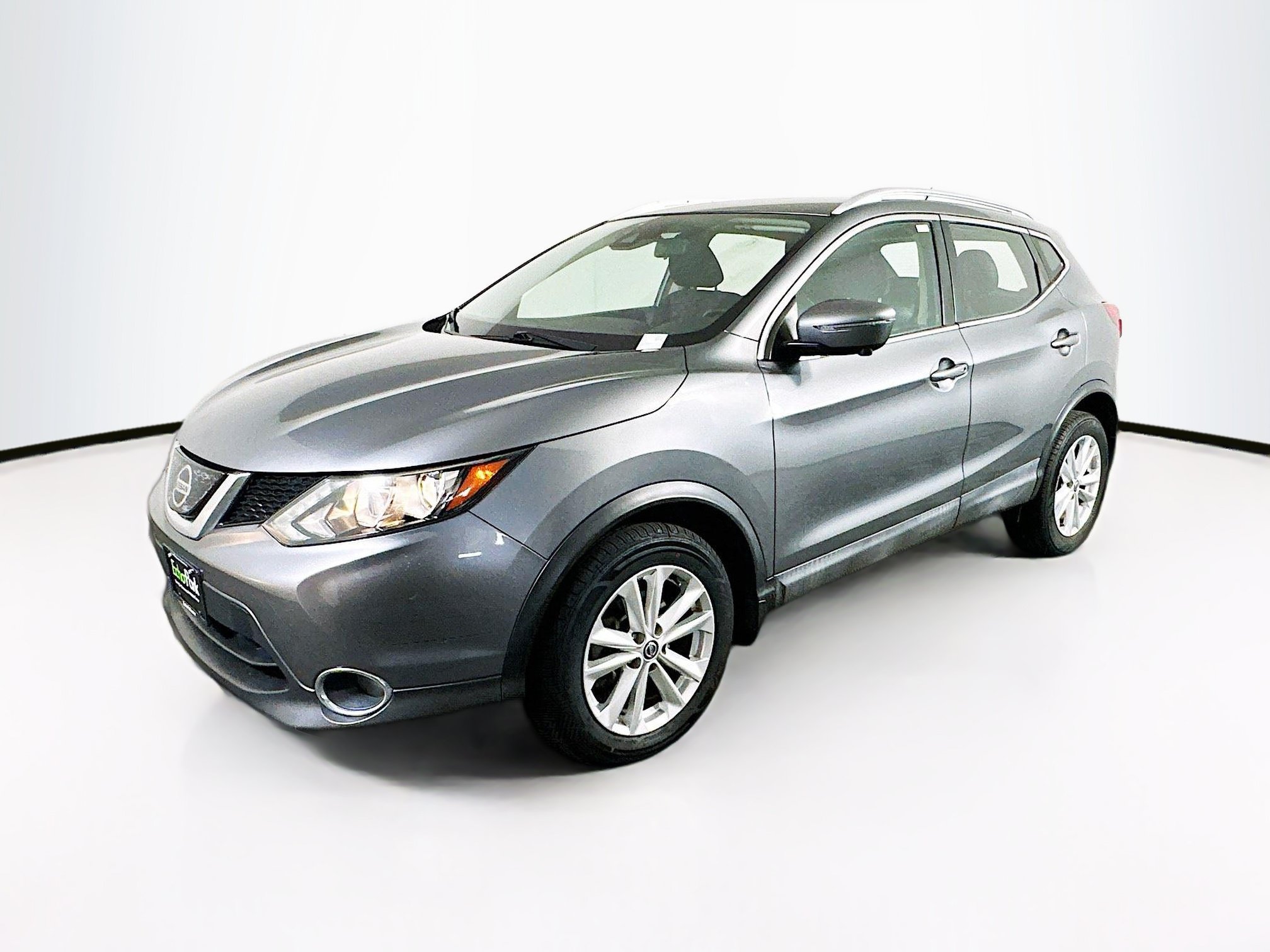 Used 2019 Nissan Rogue Sport SV w/ Technology Package AWD/4WD image 3