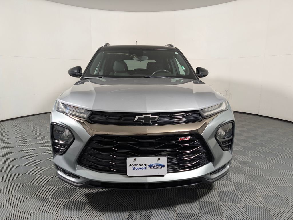 Used 2023 Chevrolet TrailBlazer RS FWD image 3
