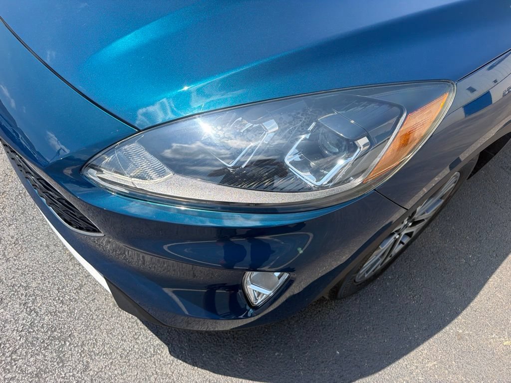 Used 2020 Ford Escape SEL FWD image 16