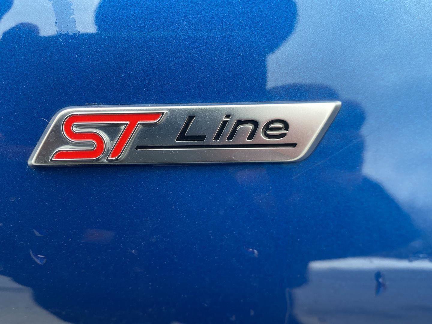 Used 2023 Ford Explorer ST-Line w/ Class IV Trailer Tow Package AWD/4WD image 64