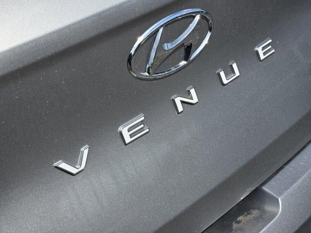 New 2026 Hyundai Venue SEL FWD image 7
