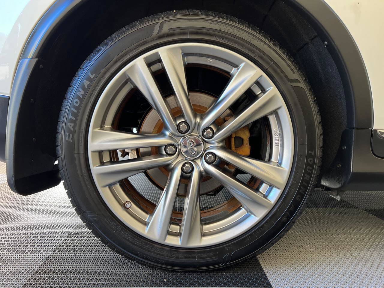 Used 2014 INFINITI QX50 Journey w/ Premium Package image 29