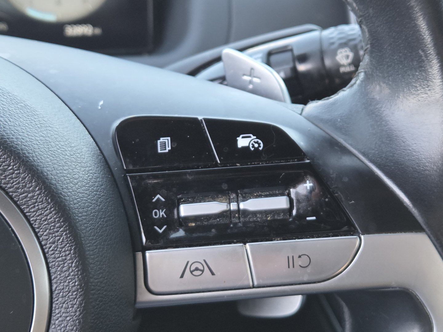 Used 2022 Hyundai Santa Cruz SEL Premium AWD/4WD image 30