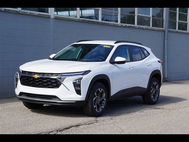 New 2025 Chevrolet Trax LT w/ Sunroof Package image 1