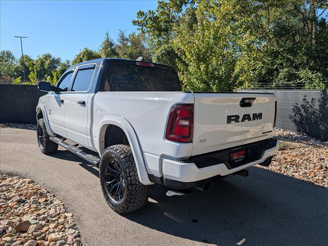 Used 2025 RAM 1500 Big Horn AWD/4WD image 3