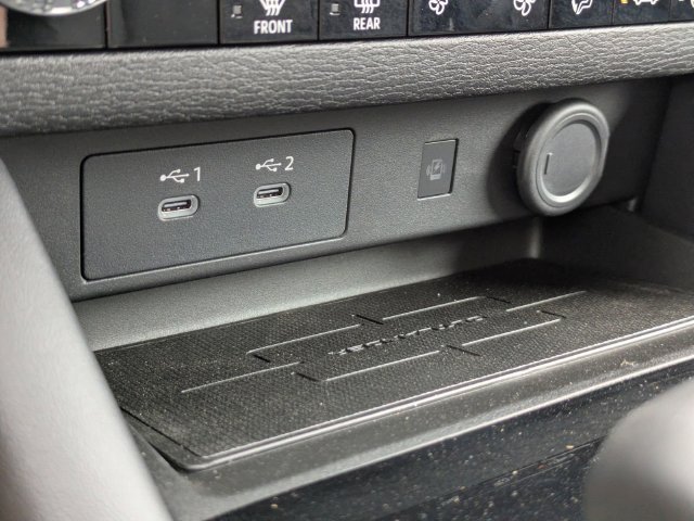 New 2026 Mitsubishi Outlander SE FWD image 24