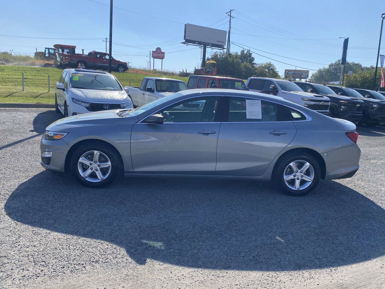 Used 2023 Chevrolet Malibu LS FWD image 5