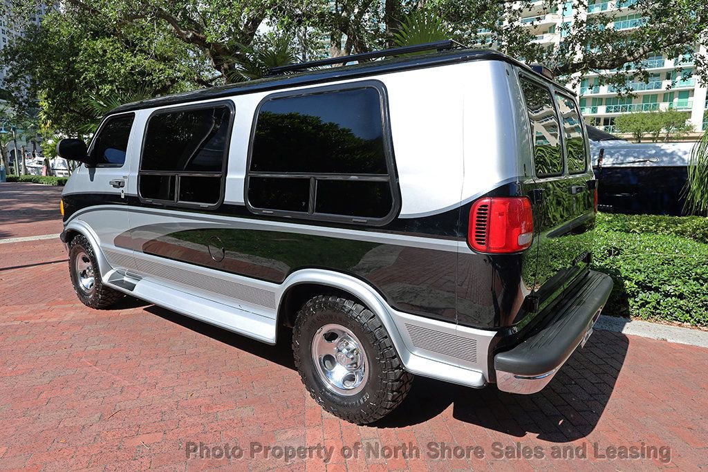 Used 1998 Dodge B1500 image 3