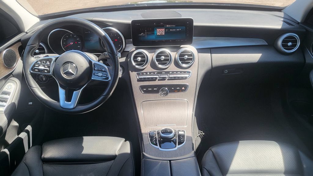 Used 2019 Mercedes-Benz C 300 Sedan image 27