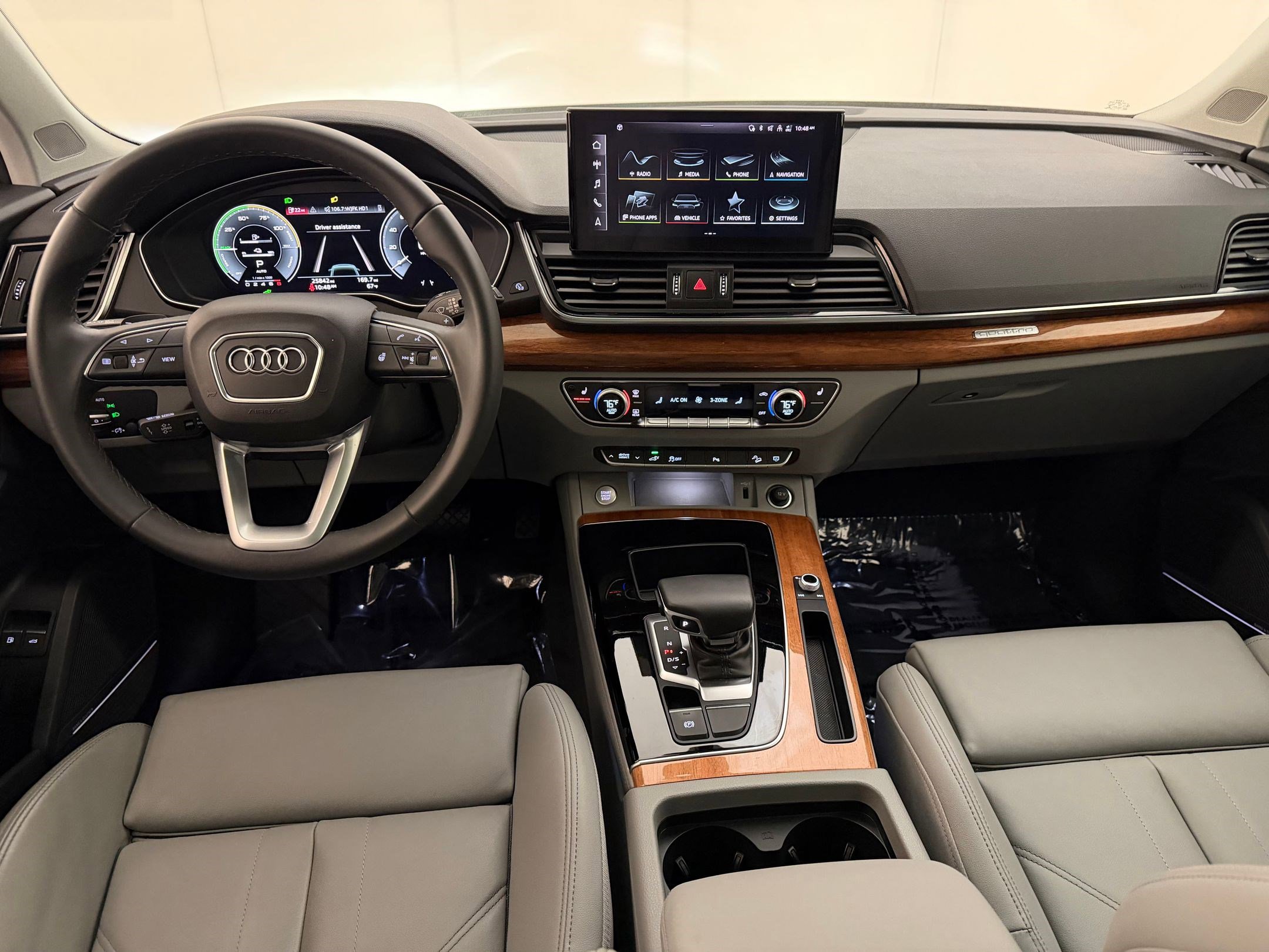 Certified 2023 Audi Q5 e Premium Plus w/ Premium Plus Package AWD/4WD image 28