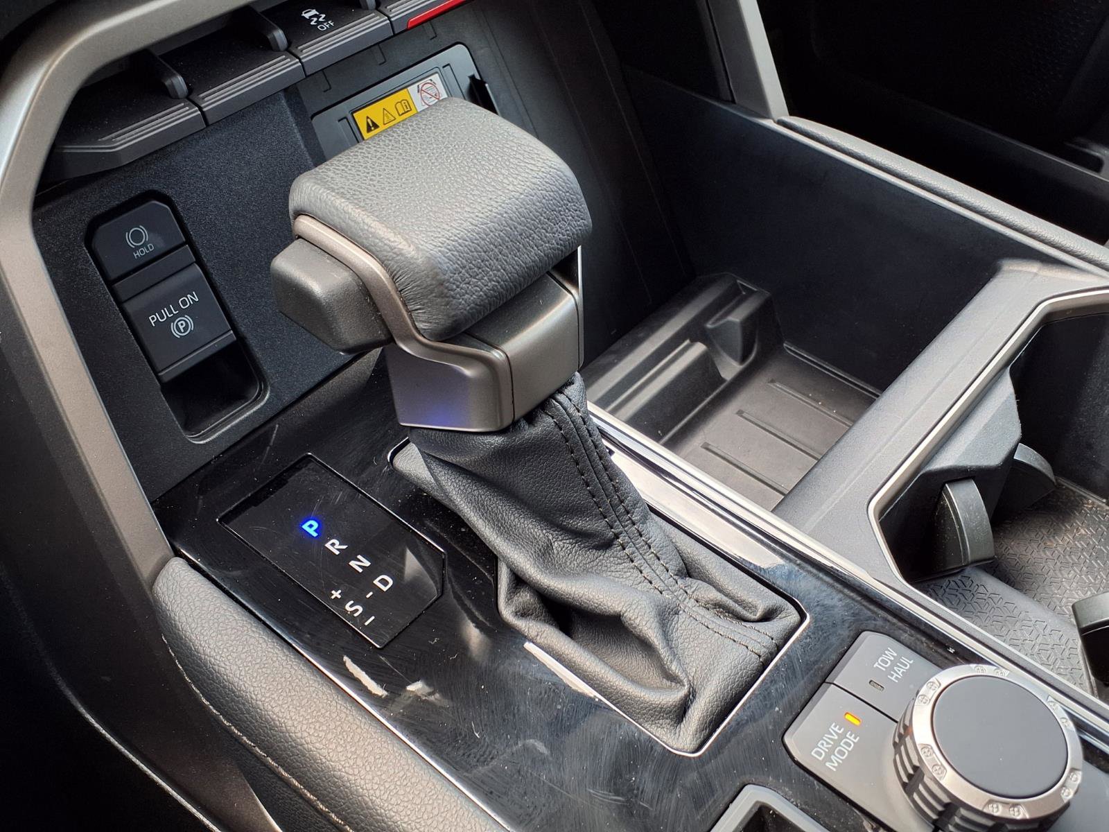 Used 2023 Toyota Tundra Limited w/ Power Package image 18