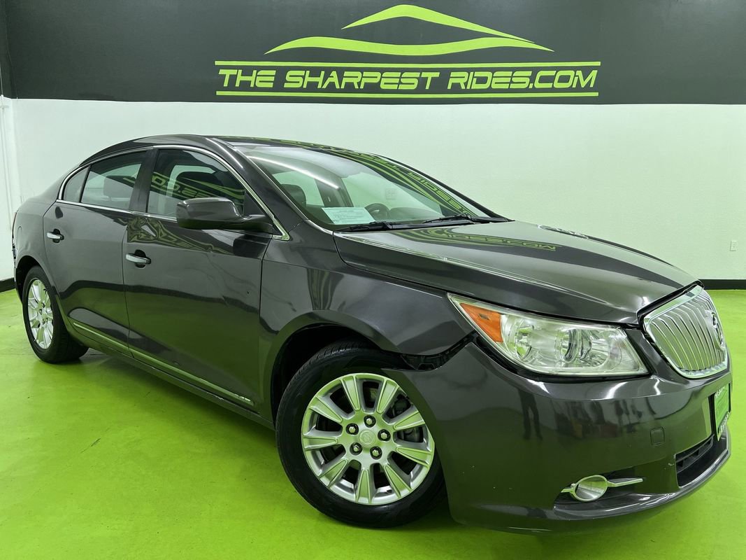 Used 2013 Buick LaCrosse FWD image 1