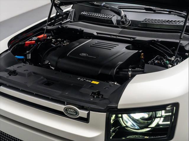 New 2024 Land Rover Defender 110 S image 10
