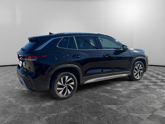 New 2026 Volkswagen Tiguan S FWD image 5