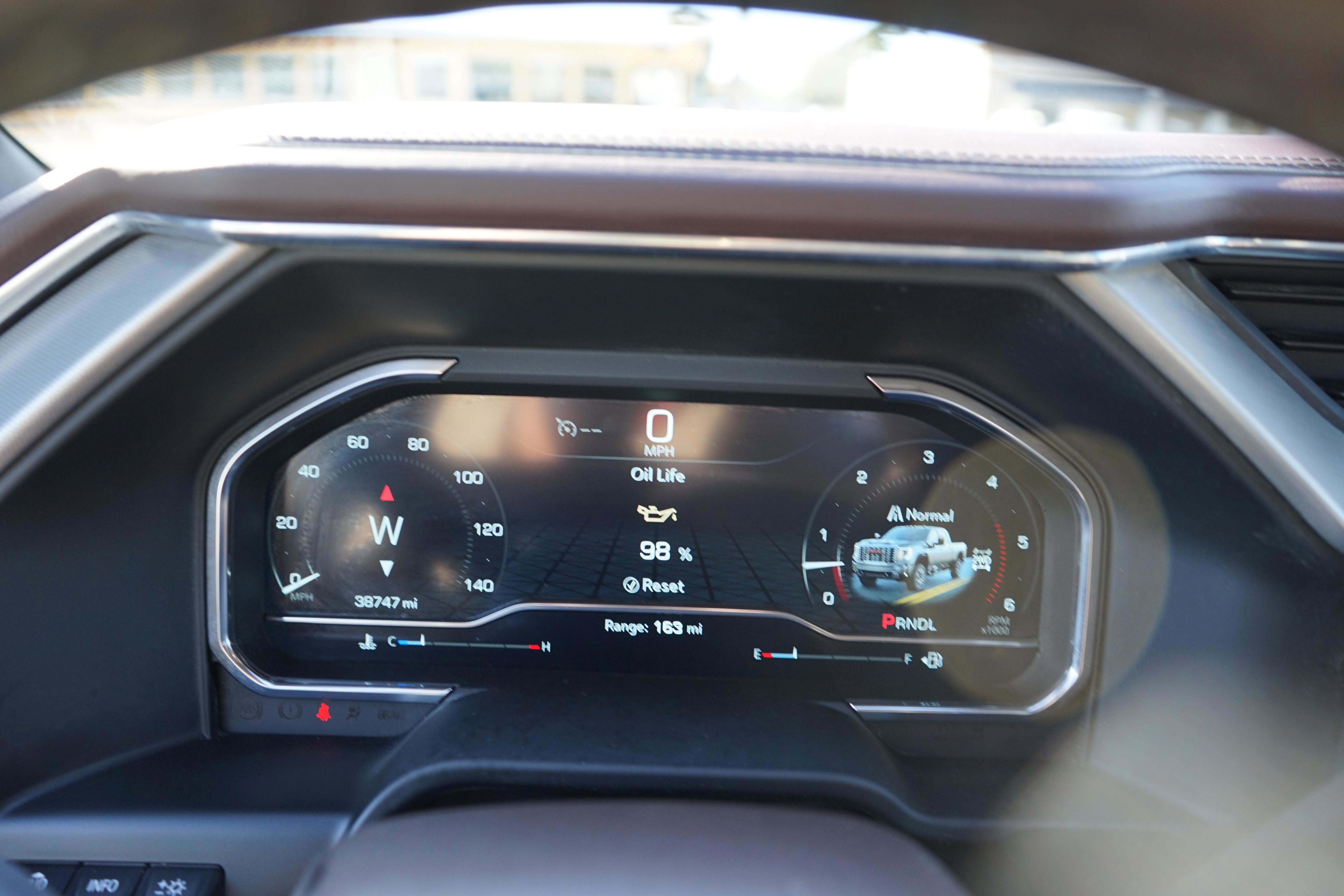 Used 2025 GMC Sierra 2500 Denali w/ Max Trailering Package image 11