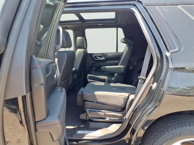 Used 2022 Chevrolet Tahoe RST w/ Luxury Package AWD/4WD image 11