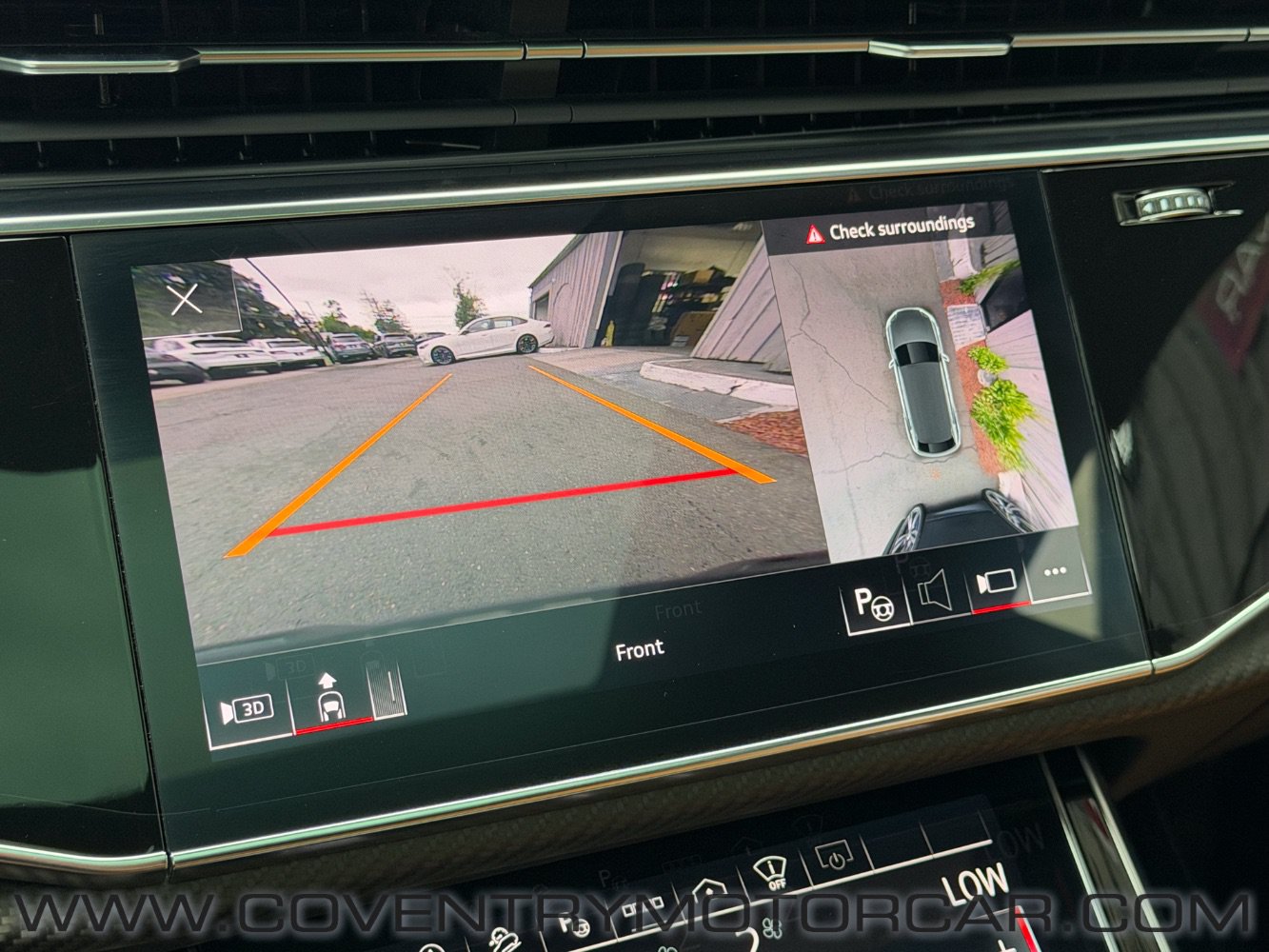 Used 2024 Audi RS Q8 AWD/4WD image 25