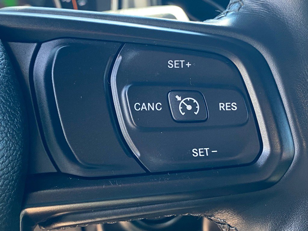 Used 2021 Jeep Wrangler Willys image 11