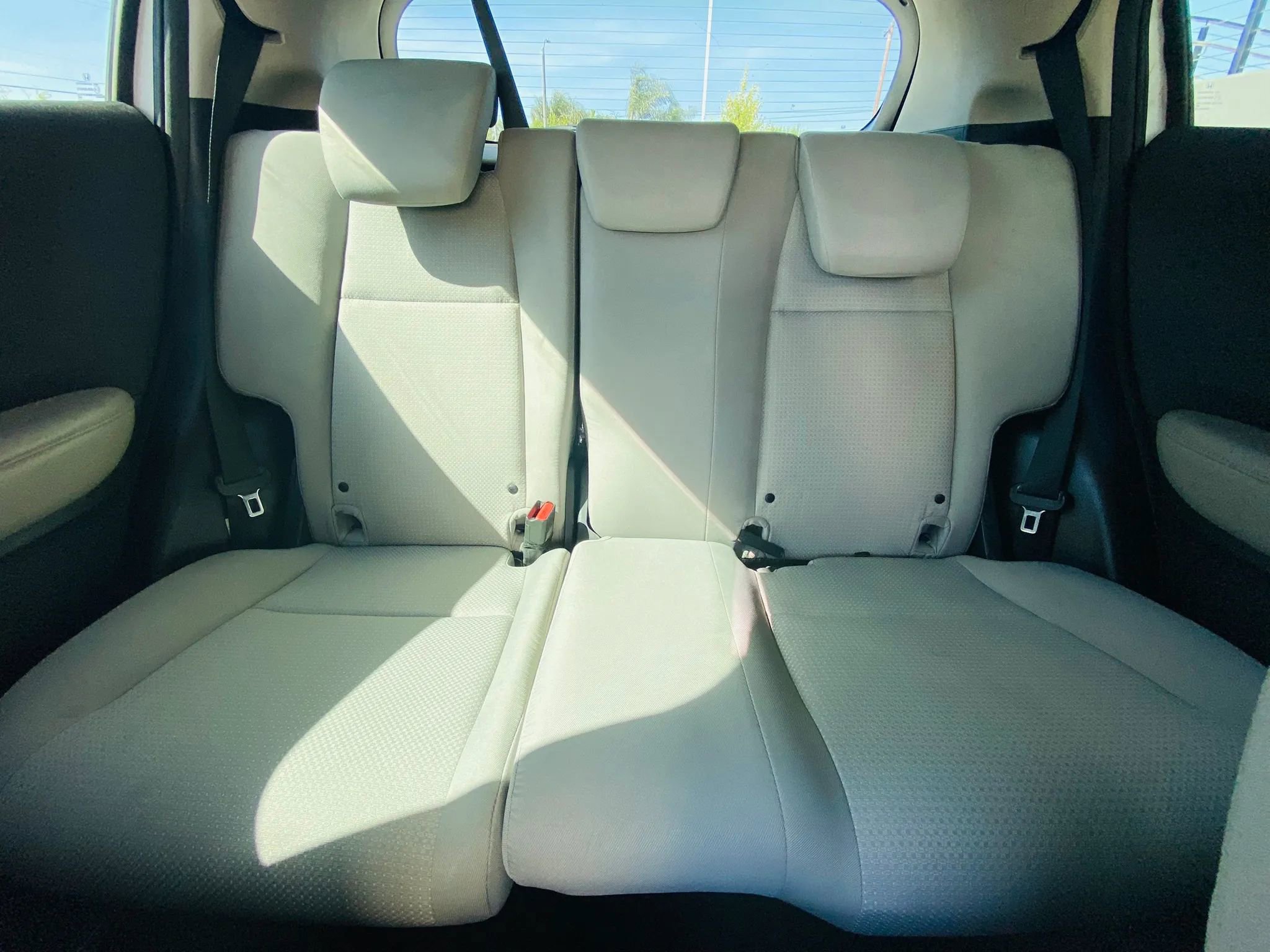 Used 2022 Honda HR-V LX image 16