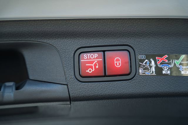 New 2026 Mercedes-Benz GLE 63 AMG S image 11