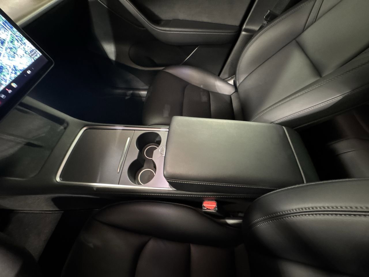 Used 2022 Tesla Model Y Performance image 28