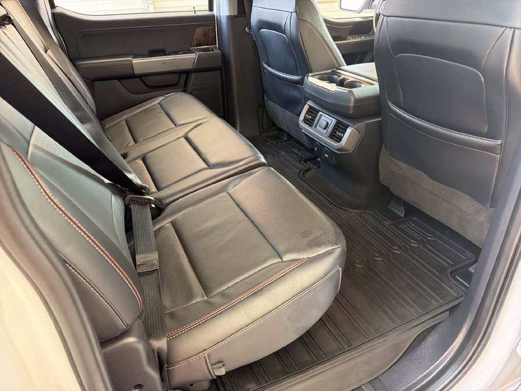 Used 2022 Ford F150 Lariat w/ FX4 Off-Road Package AWD/4WD image 32