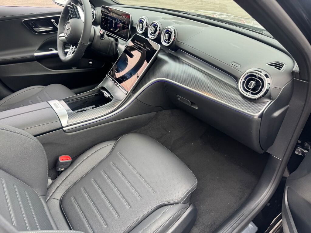New 2026 Mercedes-Benz C 300 4MATIC Sedan image 20