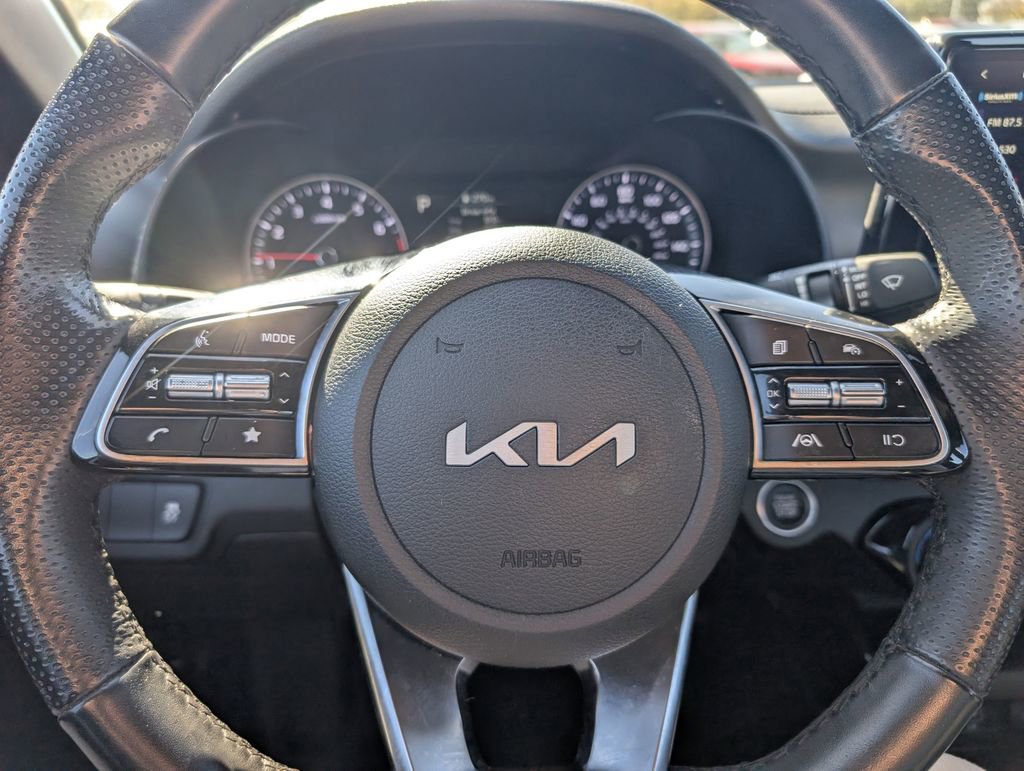 Used 2023 Kia Forte GT-Line image 21