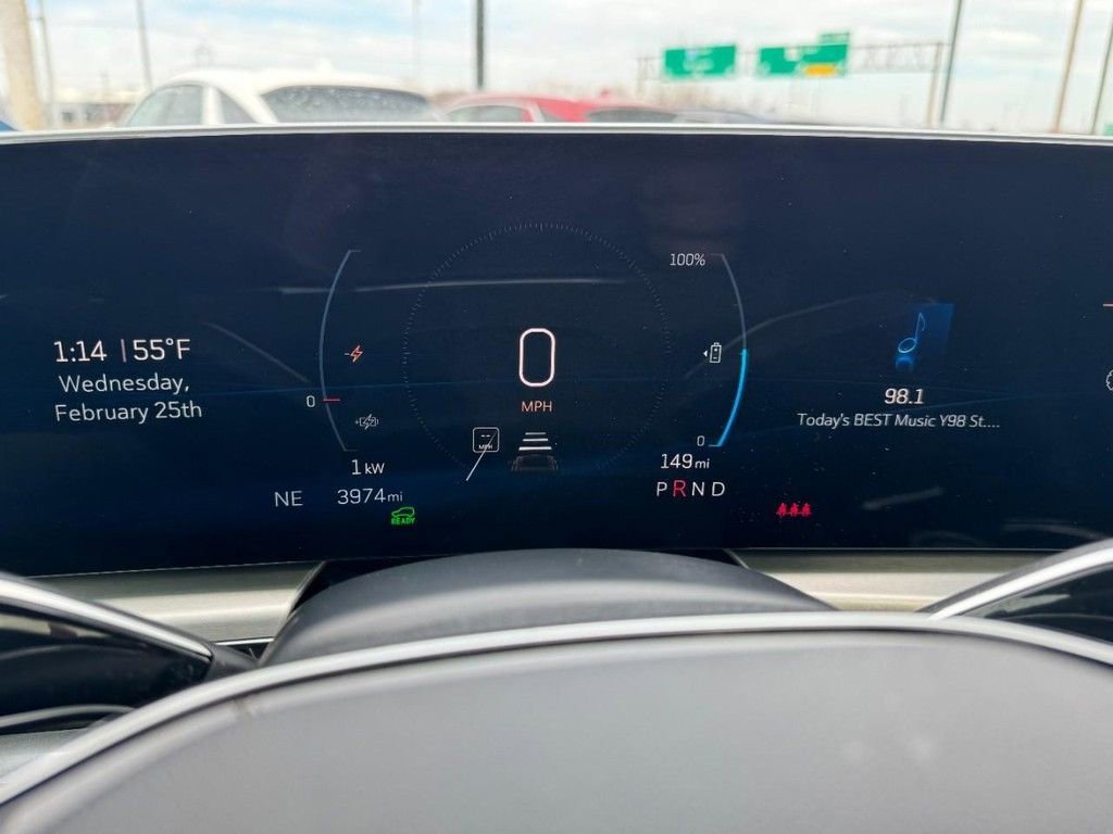 Used 2024 Cadillac Lyriq Sport image 24