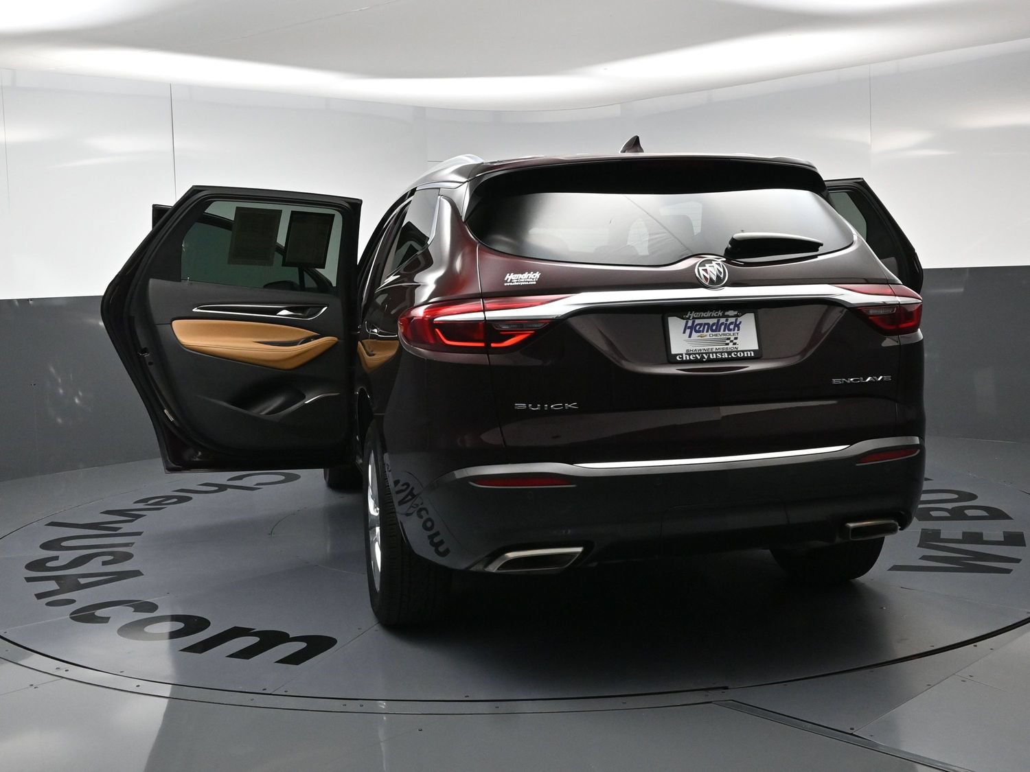 Used 2018 Buick Enclave Premium w/ Experience Buick Package FWD image 26