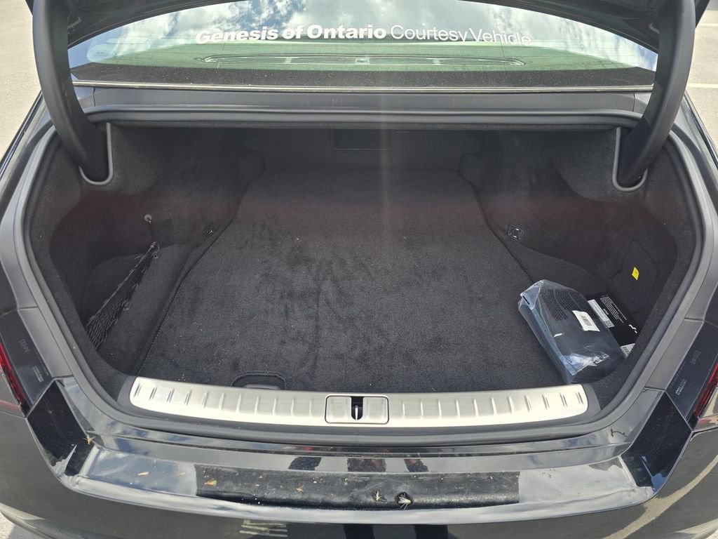 Used 2024 Genesis G90 3.5T image 25