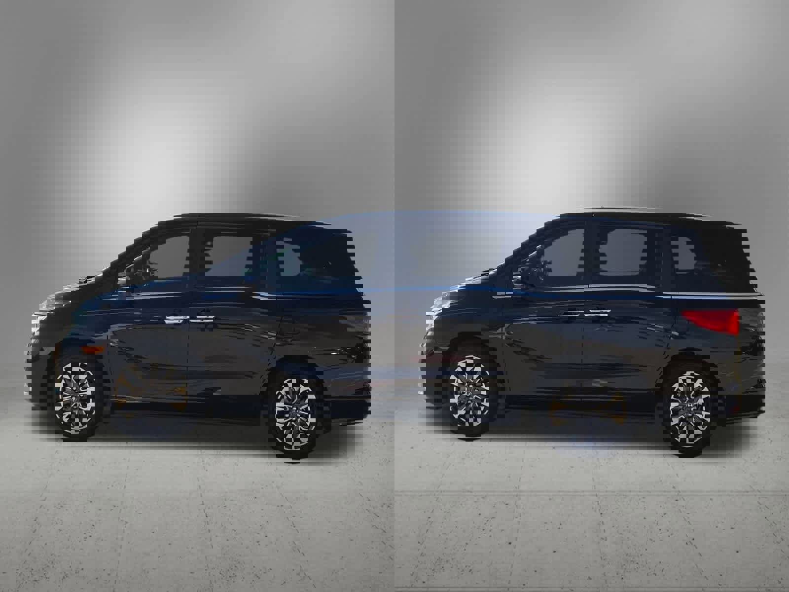 Used 2021 Honda Odyssey EX-L image 3