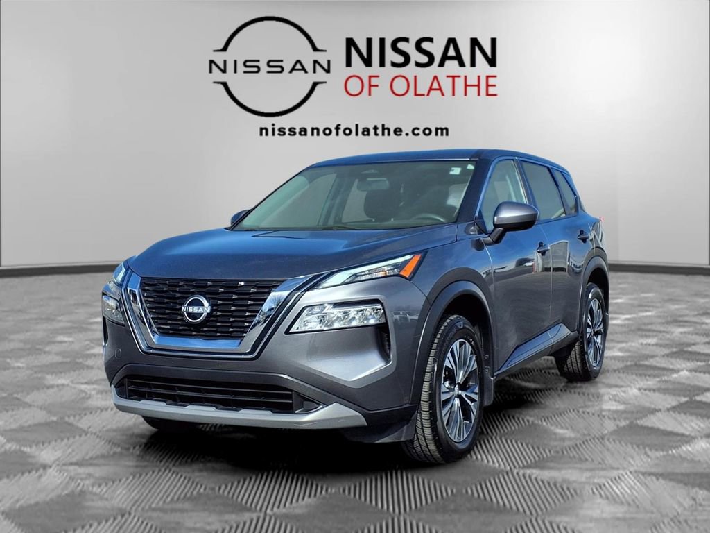 Used 2023 Nissan Rogue SV image 1