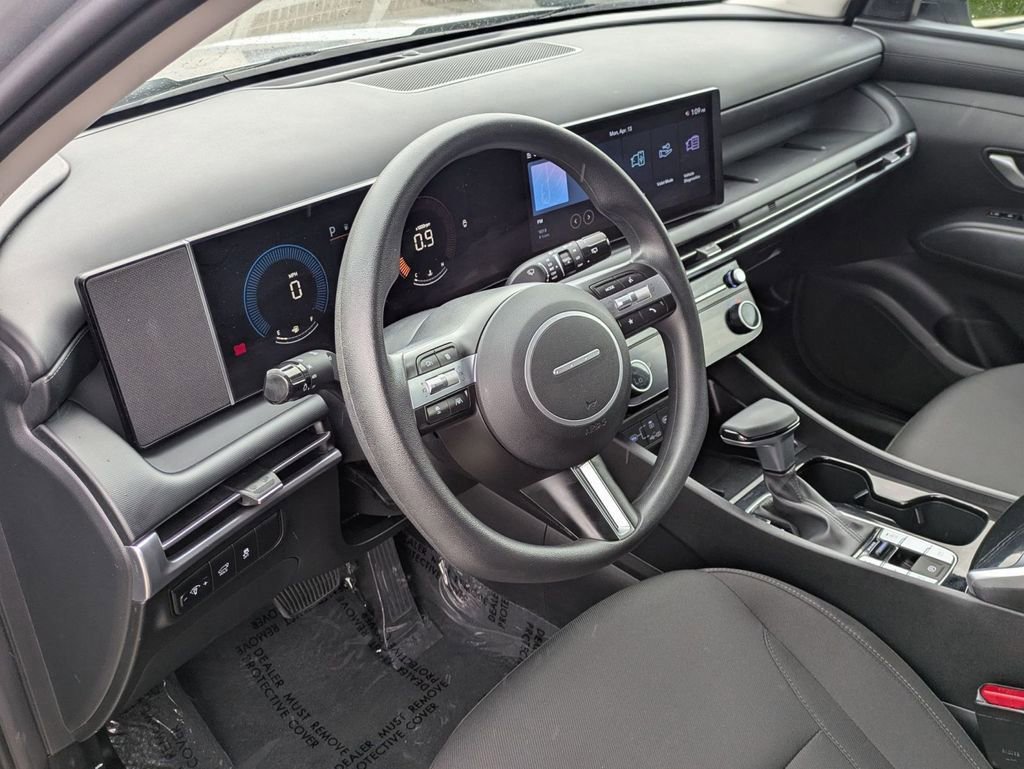 Certified 2025 Hyundai Tucson SEL AWD/4WD image 13