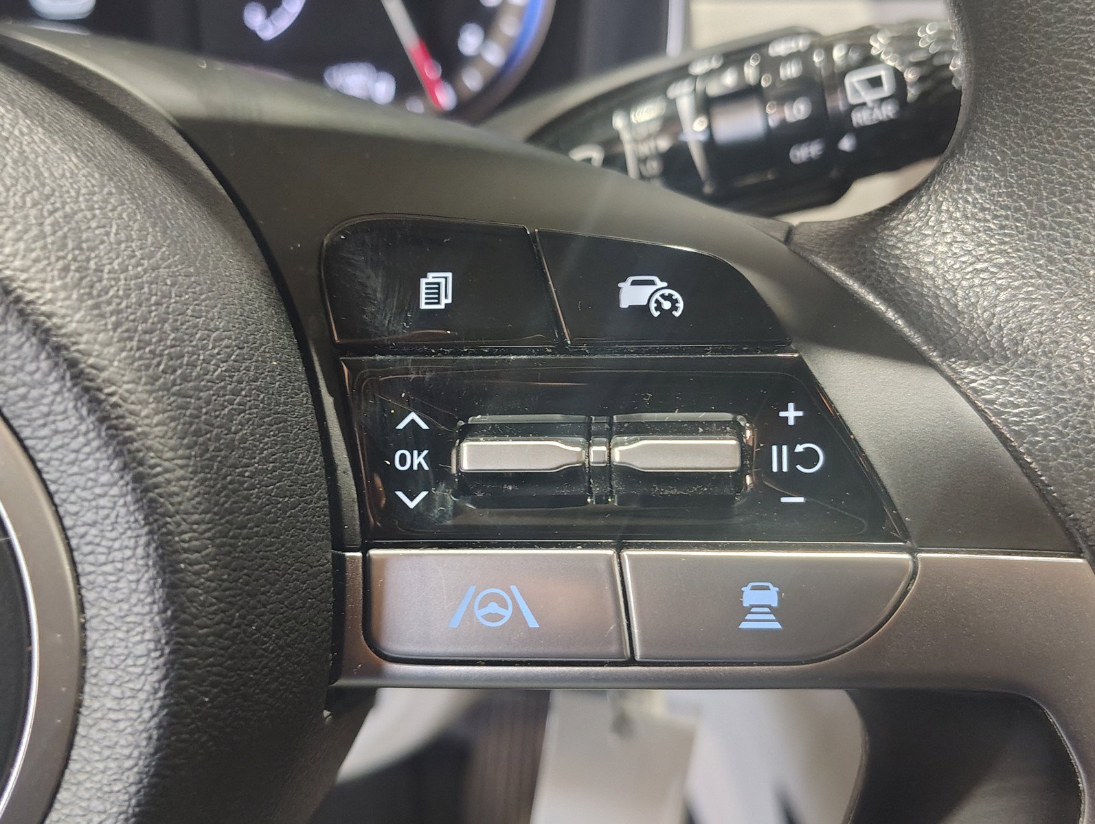 Certified 2024 Hyundai Tucson SE FWD image 16