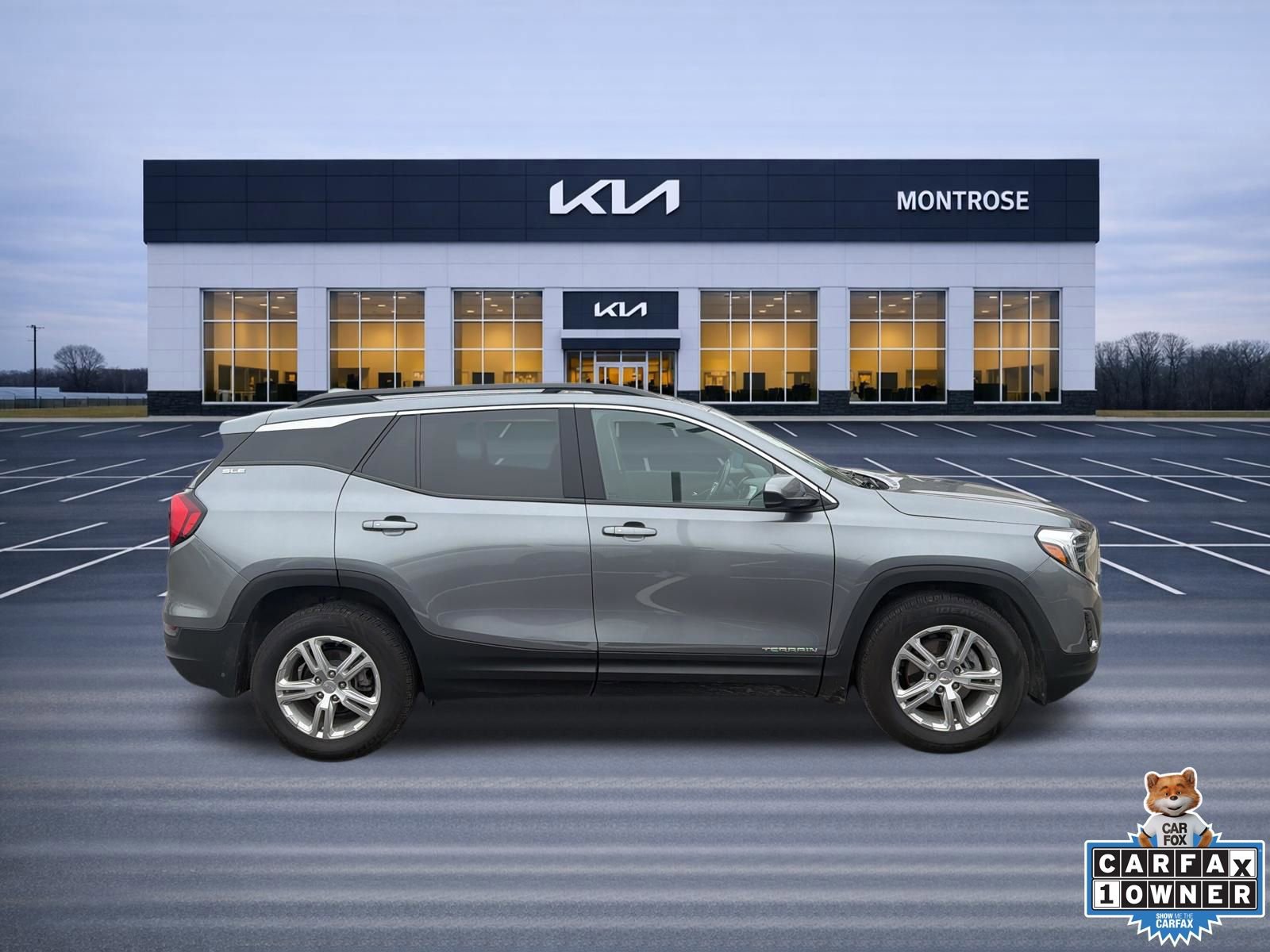 Used 2018 GMC Terrain SLE w/ Driver Convenience Package image 4