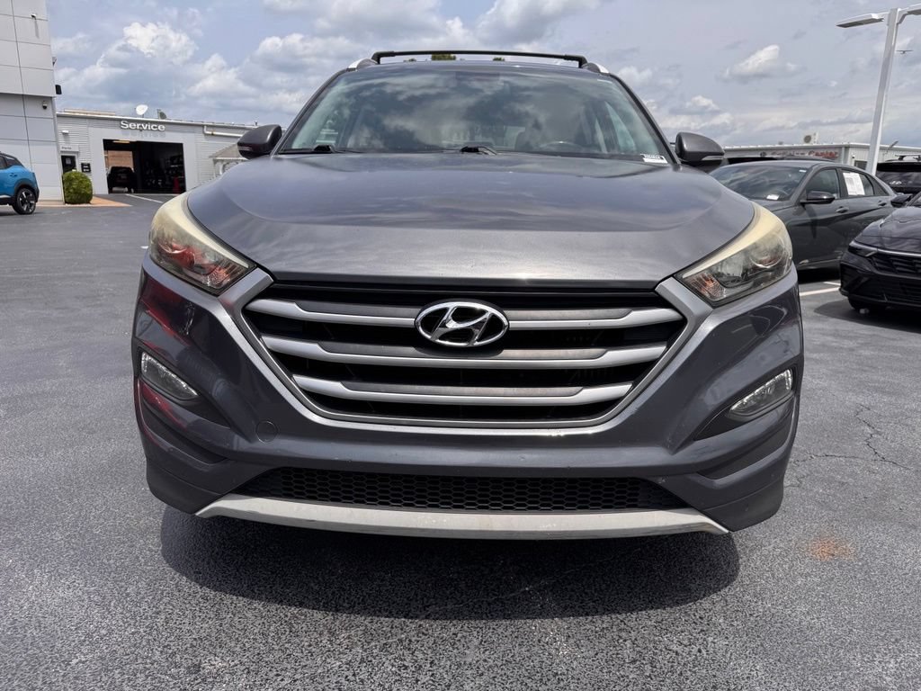 Used 2017 Hyundai Tucson Sport w/ Cargo Package FWD image 8