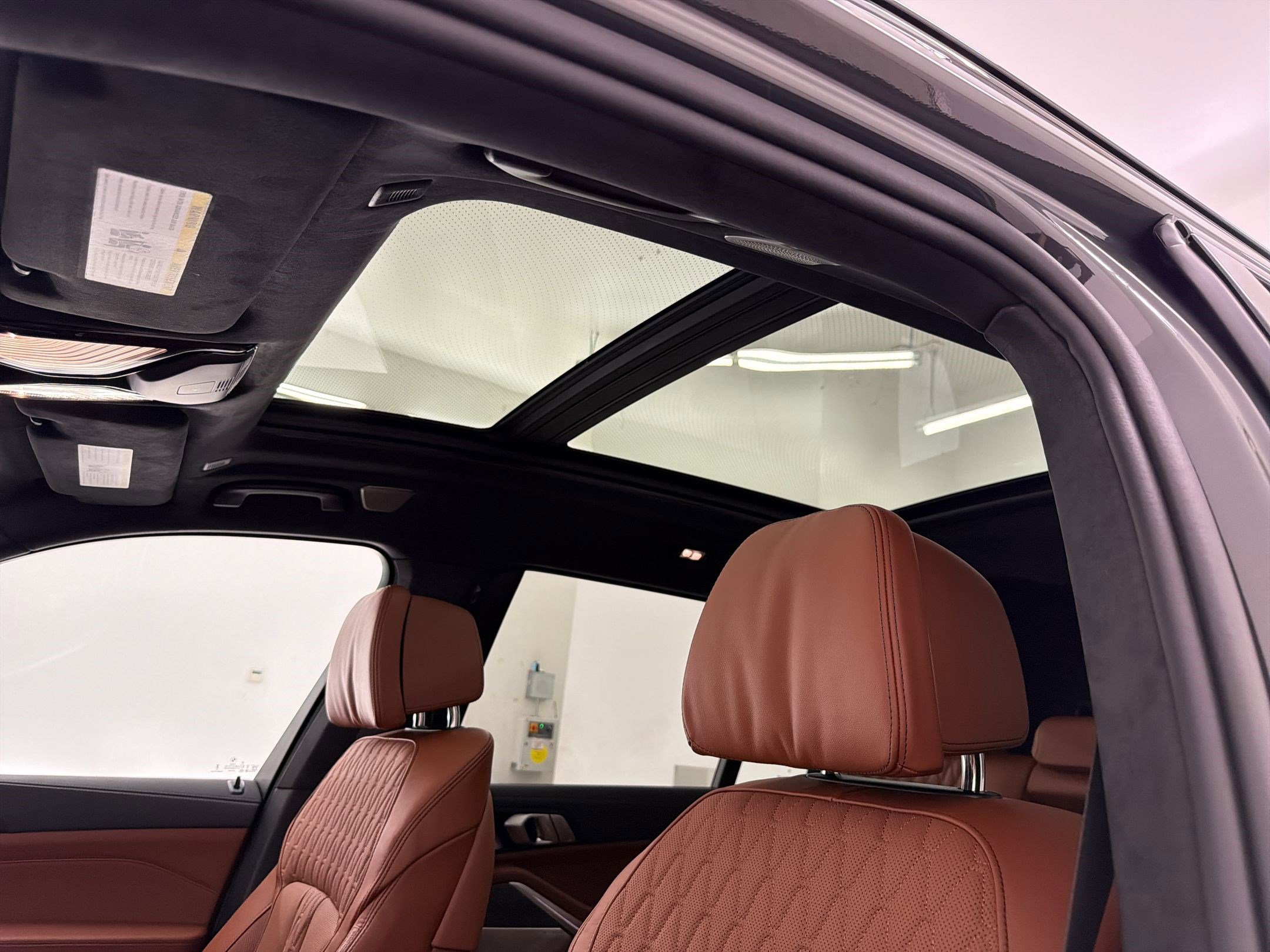 New 2027 BMW X7 M60i w/ Executive Package AWD/4WD image 15