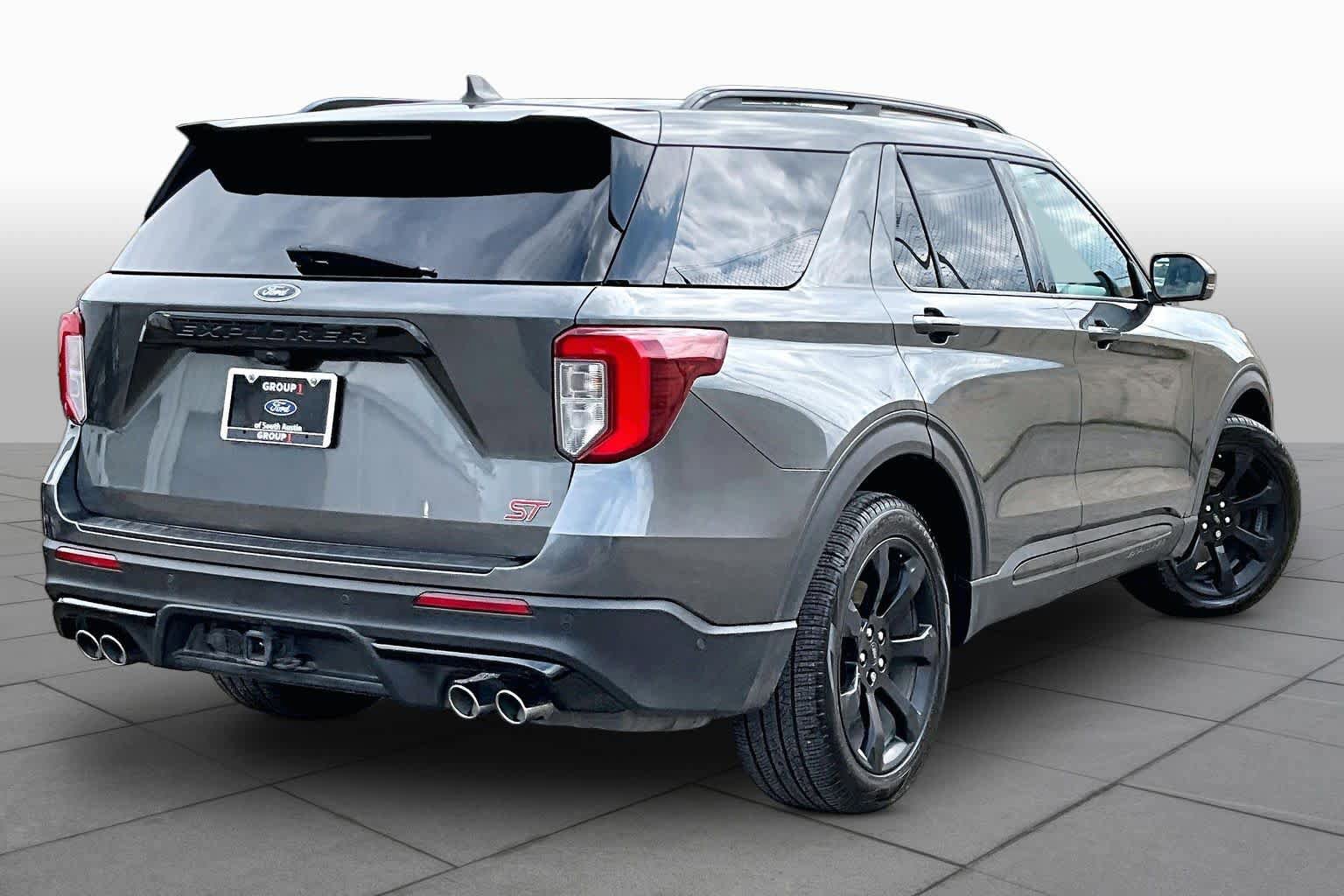 Used 2020 Ford Explorer ST w/ ST Street Pack AWD/4WD image 13