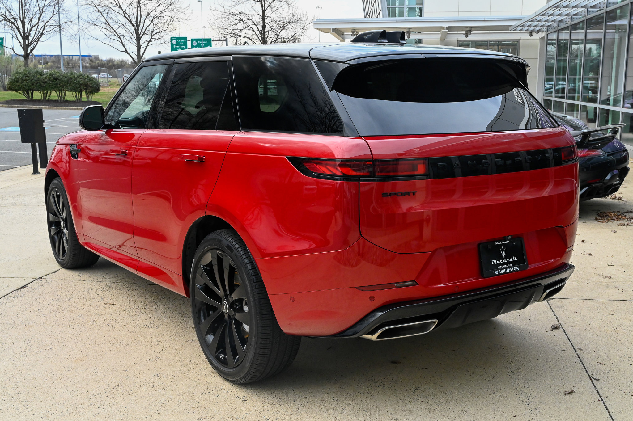 Used 2025 Land Rover Range Rover Sport Dynamic SE image 7