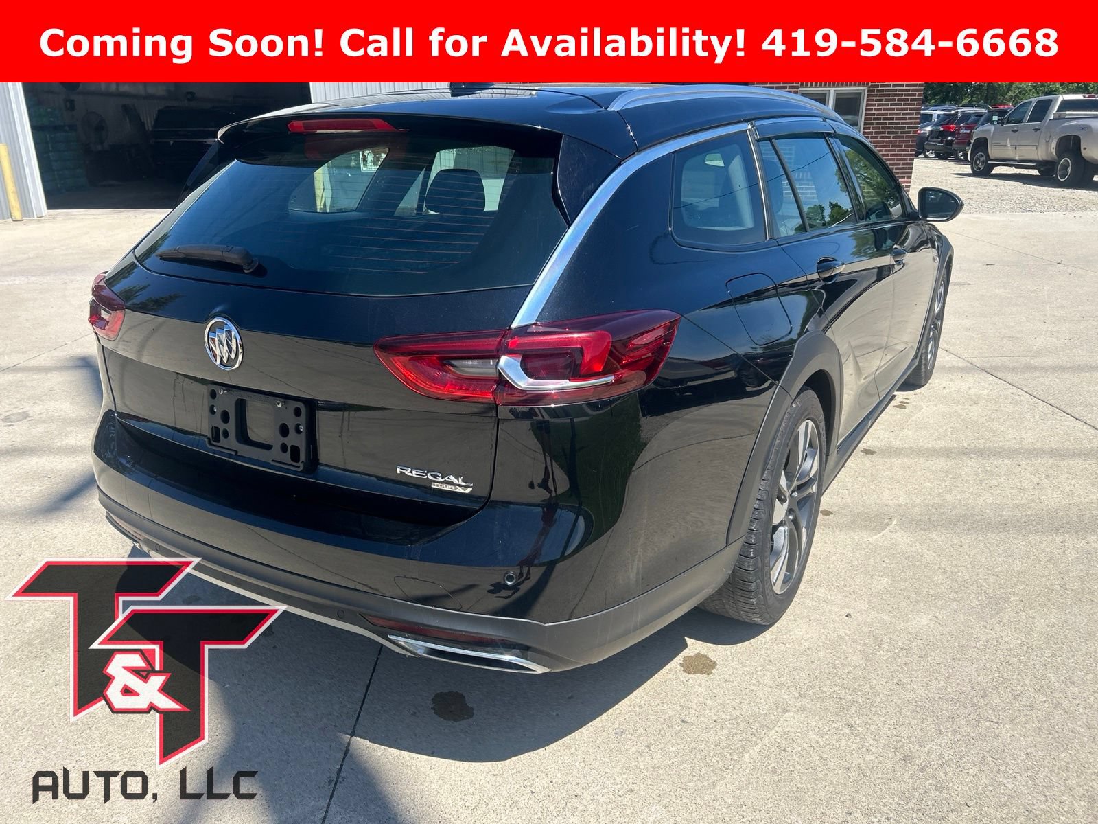Used 2019 Buick Regal Essence w/ Driver Confidence Package I AWD/4WD image 4