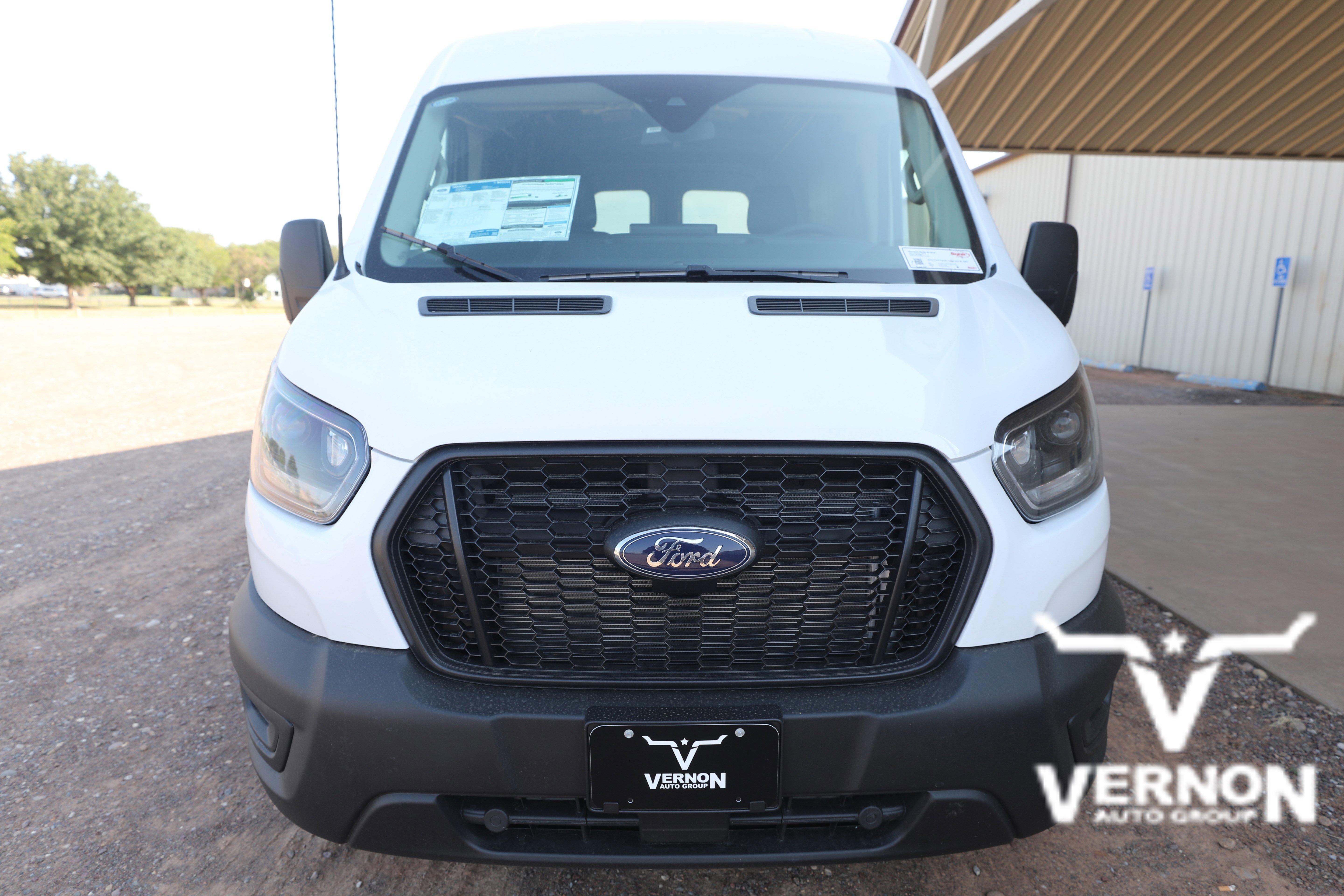 New 2025 Ford Transit 250 148 Medium Roof w/ Load Area Protection Package image 8