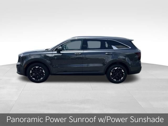 Certified 2024 Kia Sorento S w/ Panoramic Sunroof Package FWD image 5
