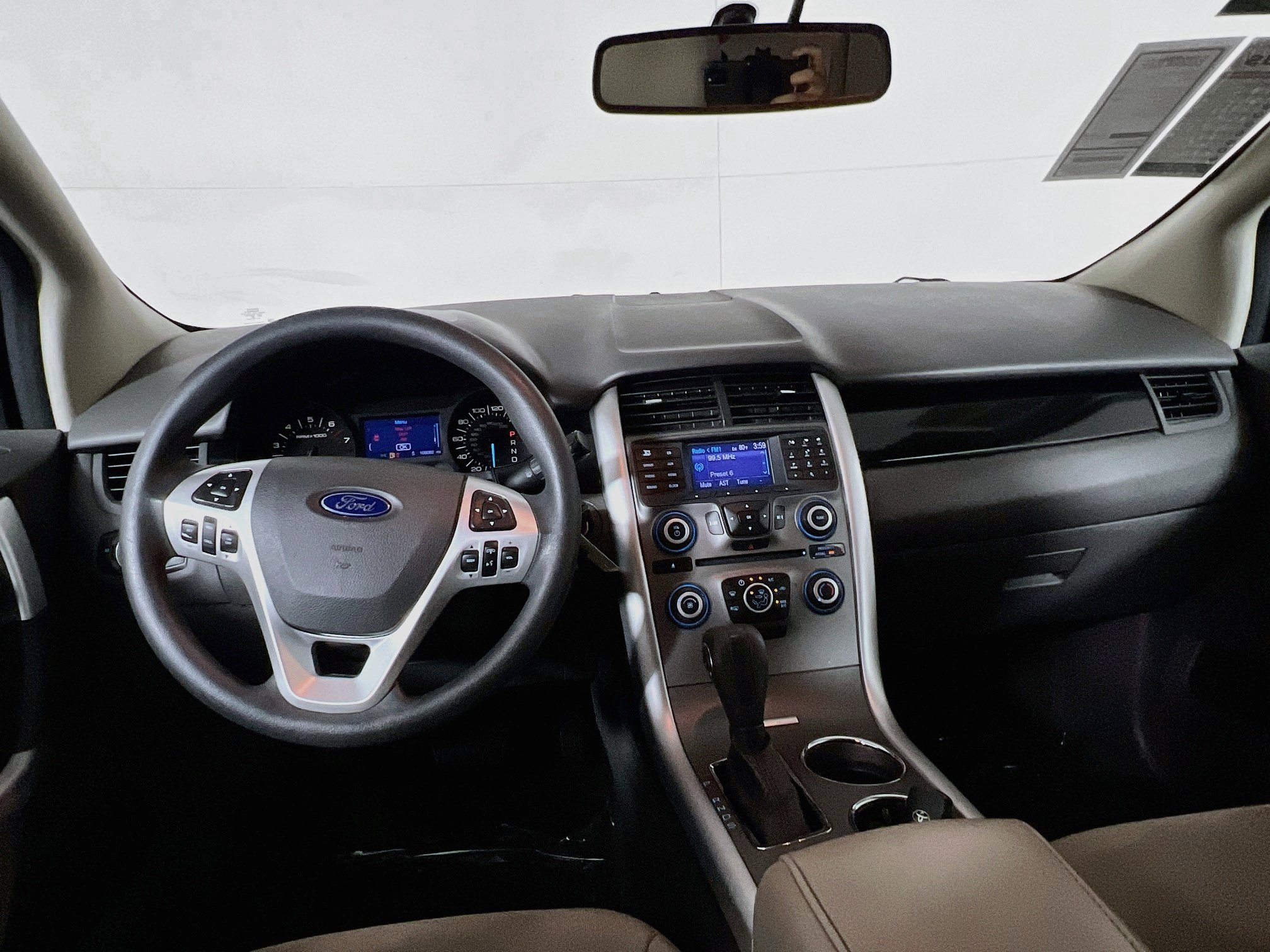 Used 2013 Ford Edge SE FWD image 29