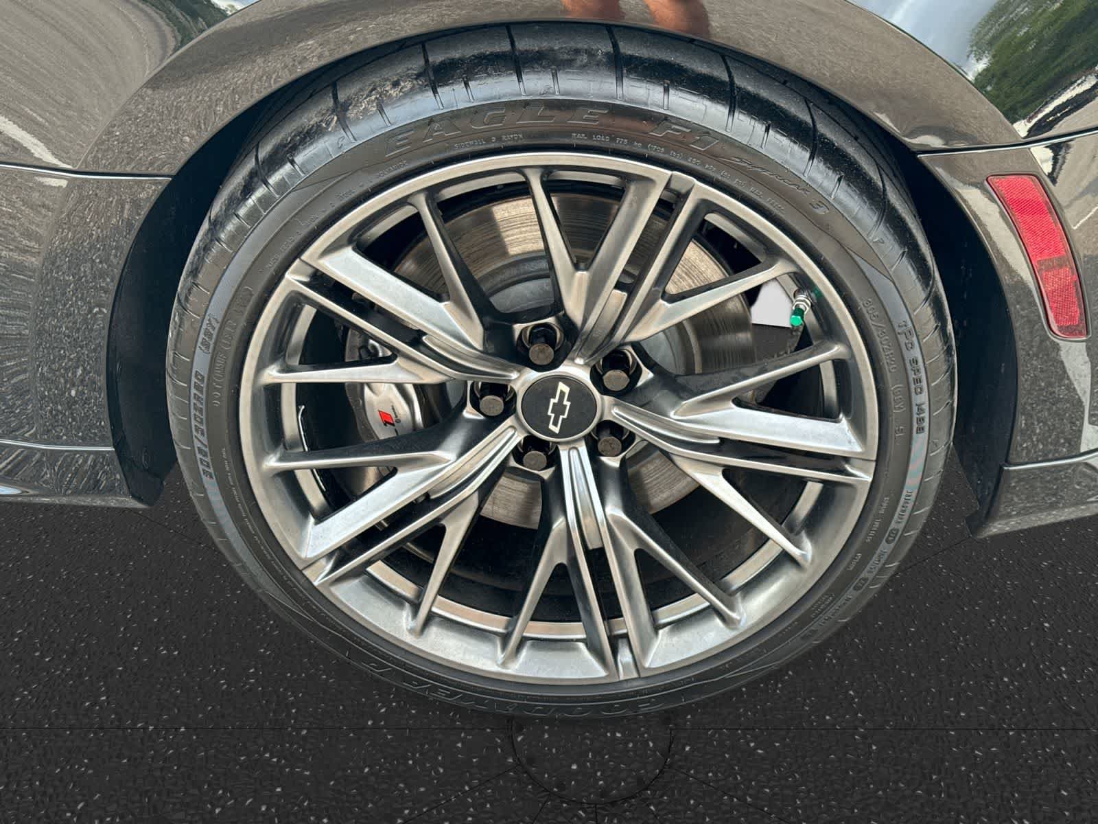 Used 2022 Chevrolet Camaro ZL1 RWD image 20