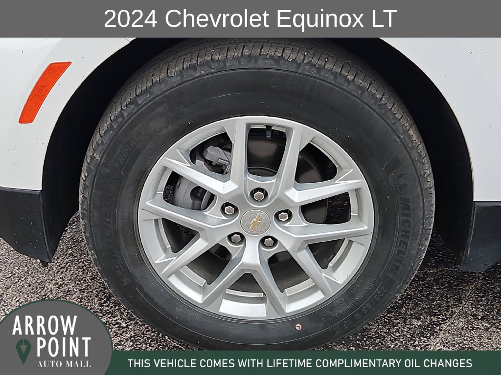 Used 2024 Chevrolet Equinox LT FWD image 16