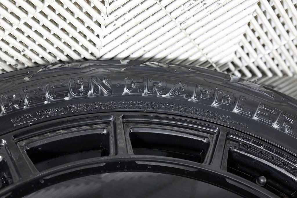 Used 2026 Cadillac Escalade ESV Sport w/ Touring Package image 52