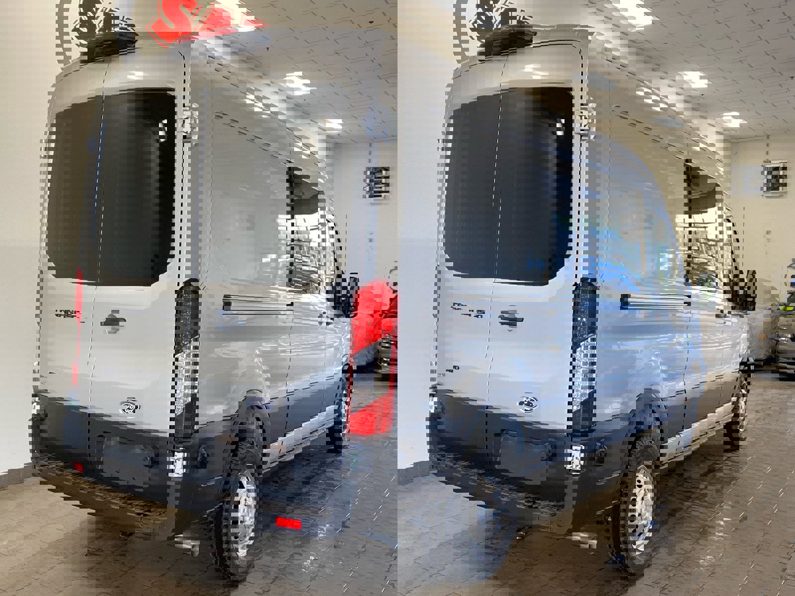 New 2026 Ford Transit 250 148 Medium Roof Extended AWD w/ Exterior Upgrade Package image 9