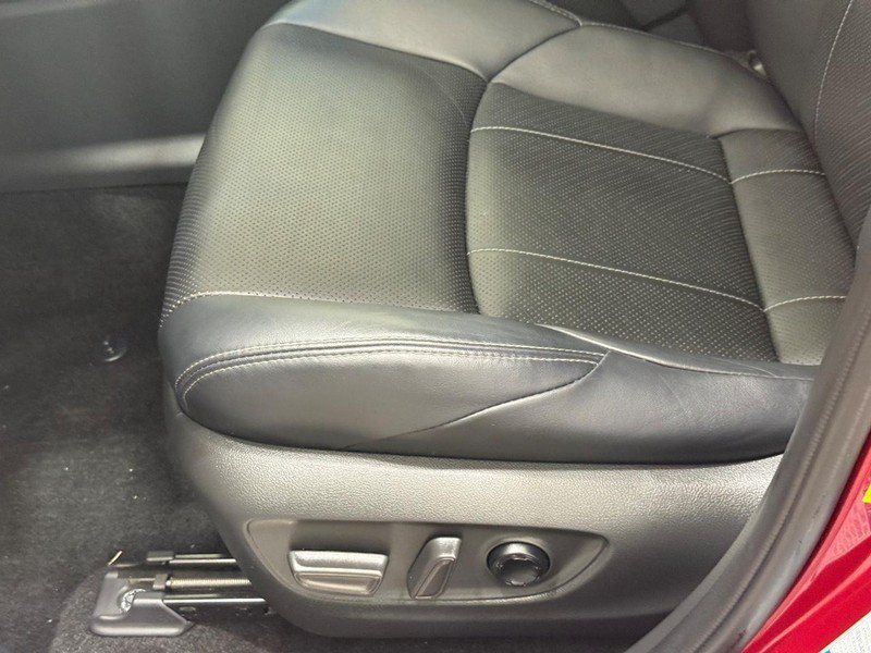 Used 2021 Toyota Venza Limited w/ Advanced Technology Package AWD/4WD image 21