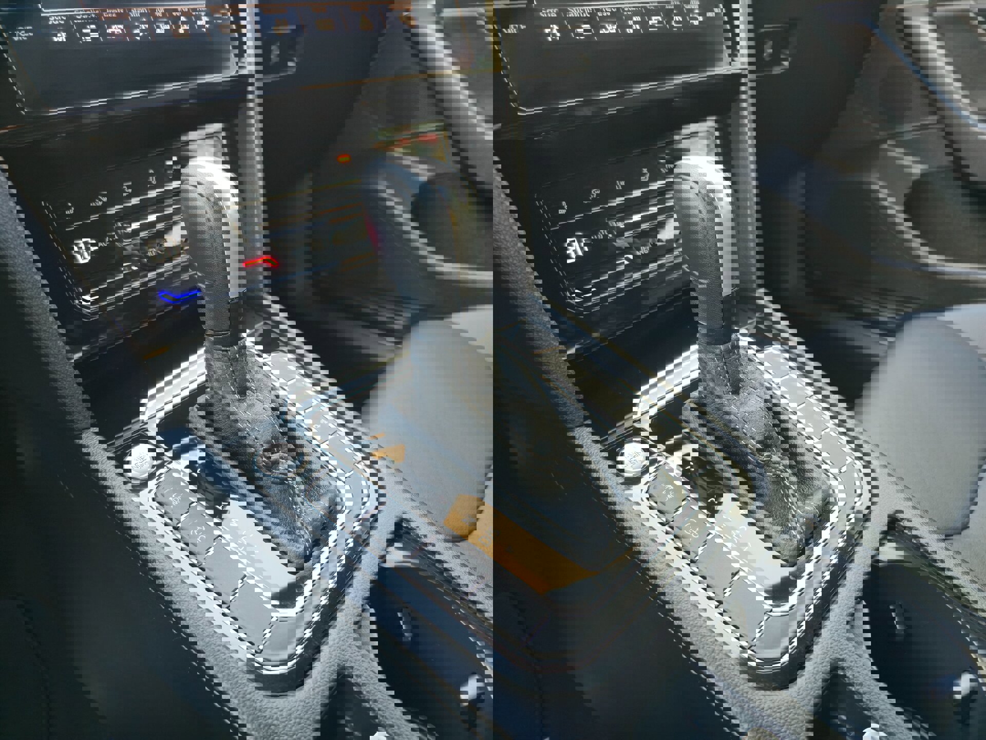 Used 2022 Volkswagen Arteon SE image 23